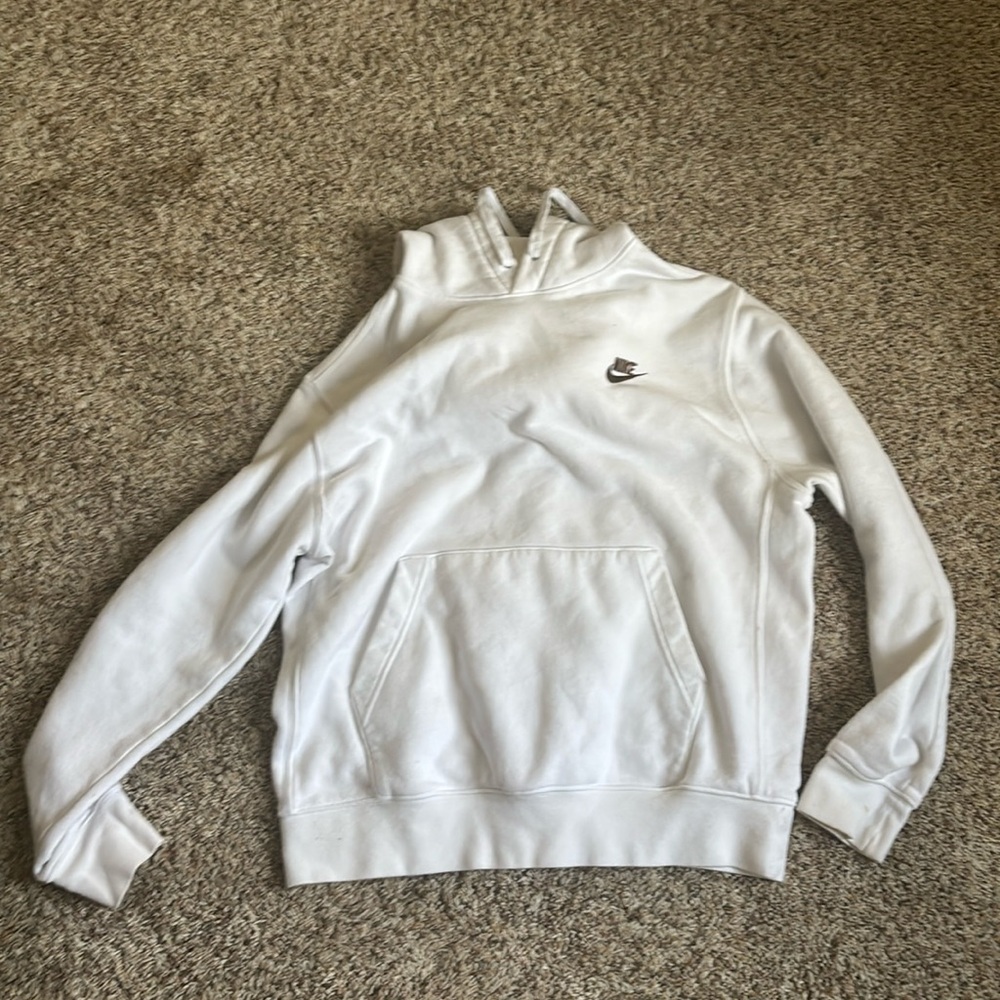 white nike hoodie size medium